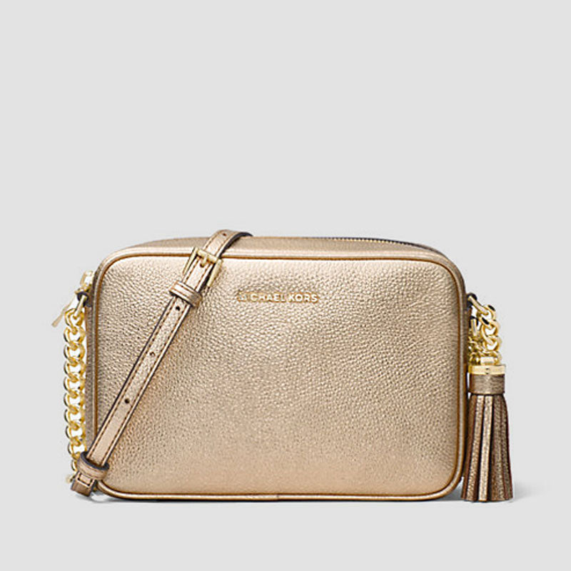 BOLSO JET SET MD CAMERA PALE GOLD