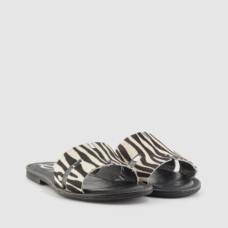 SANDALIA PIEL PELO CEBRA