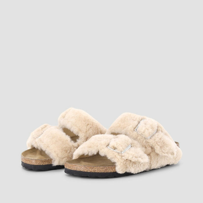 Sandalia "ARIZONA SHEA RIVET" taupe