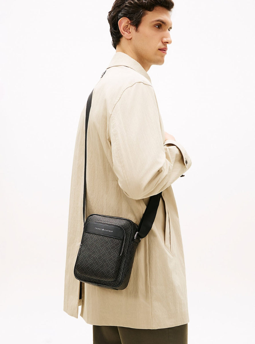 TOM AM0AM14138BDS BDS BLACK-1