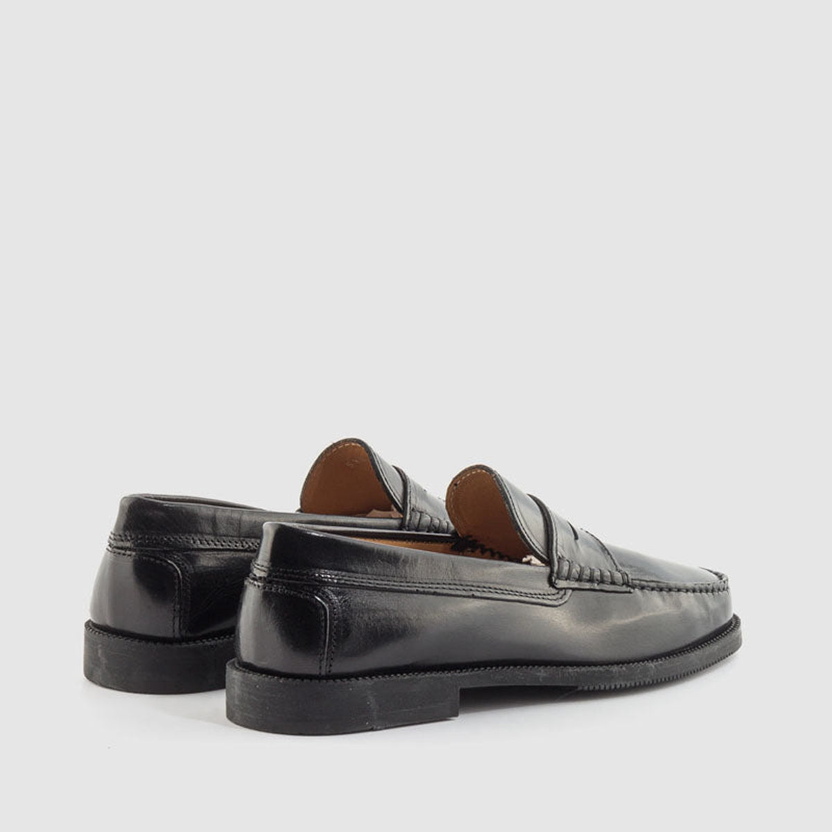 CAST 513 NEGRO-2