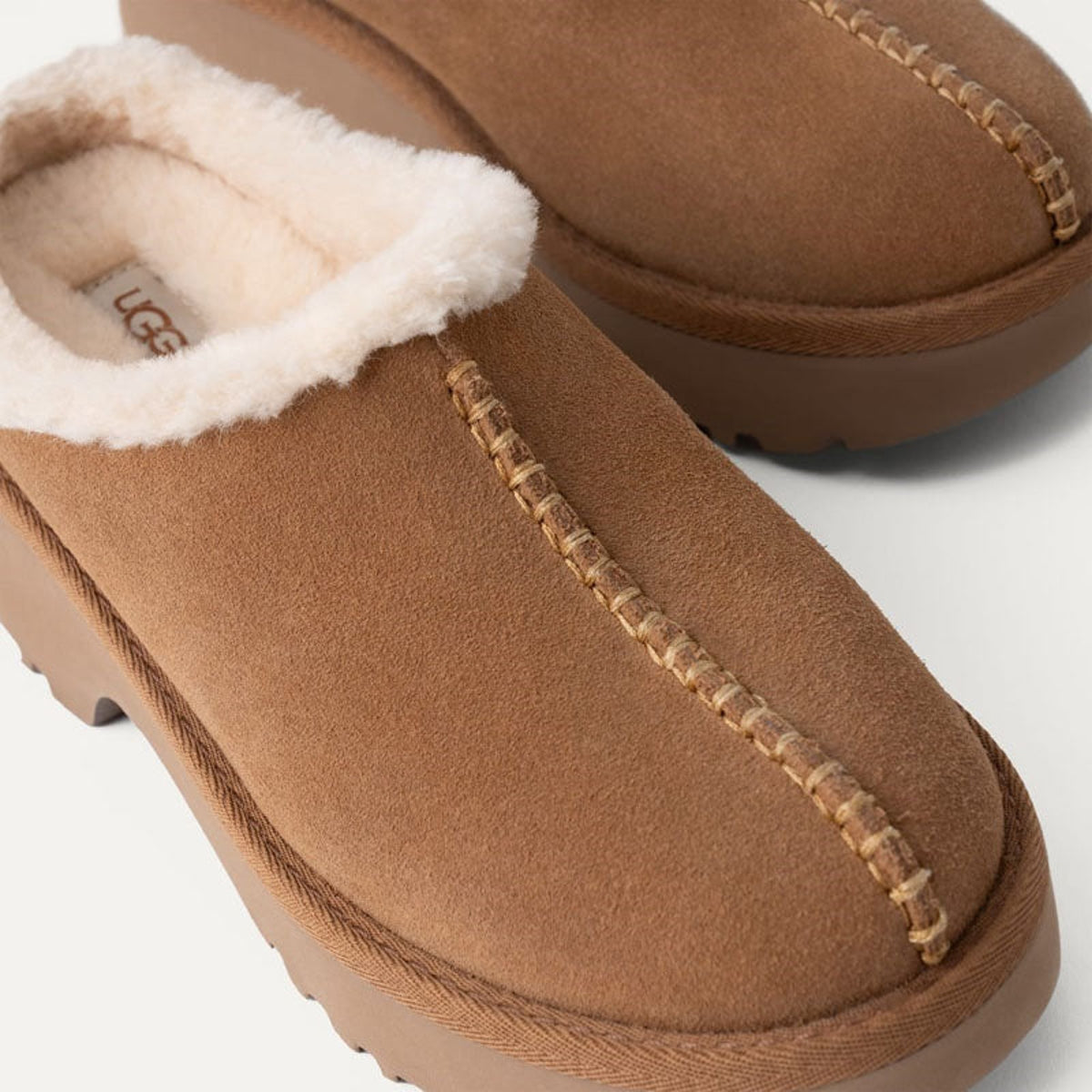 UGG1162510 CHESNUT-2