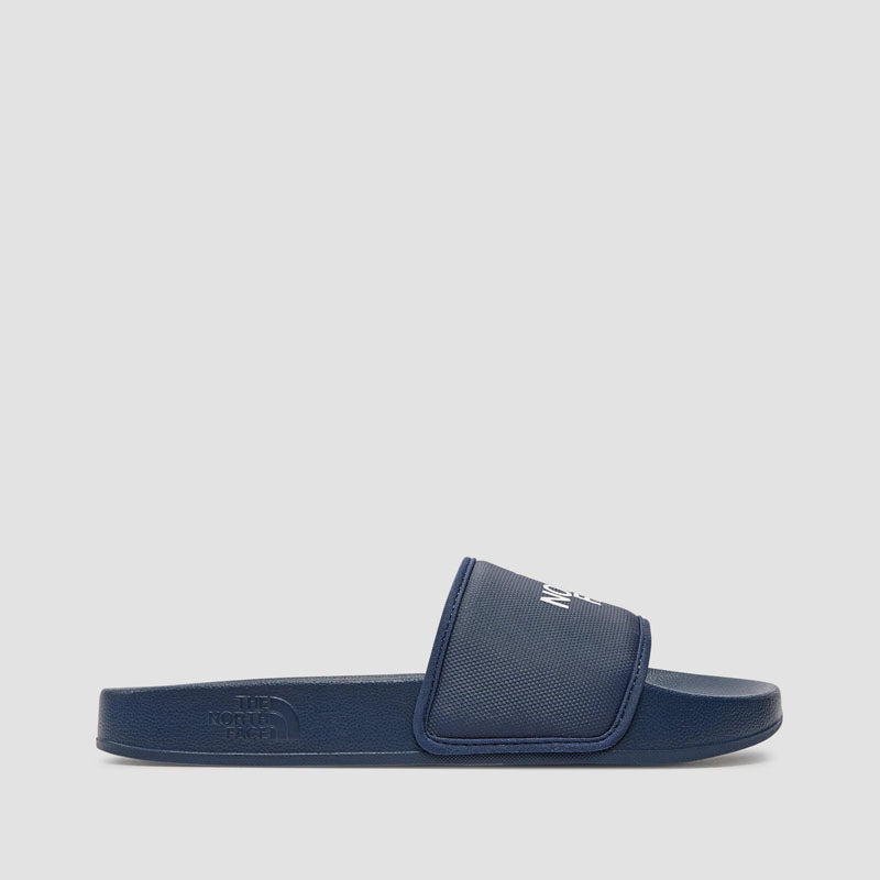 <h2>The North Face Sandalias Hombre Base Camp Slide III – Azul Marino</h2>

<p>Las <strong>Base Camp Slide III</strong> de The North Face son sandalias cómodas y ligeras, diseñadas para el descanso diario, la playa o la piscina. Confeccionadas con ma