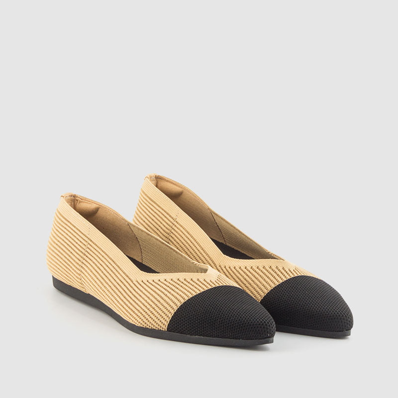 MERCEDITAS PUNTA LICRA CAMEL NEGRO