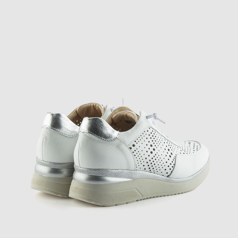 DEPORTIVO PICADOS PIEL BLANCO