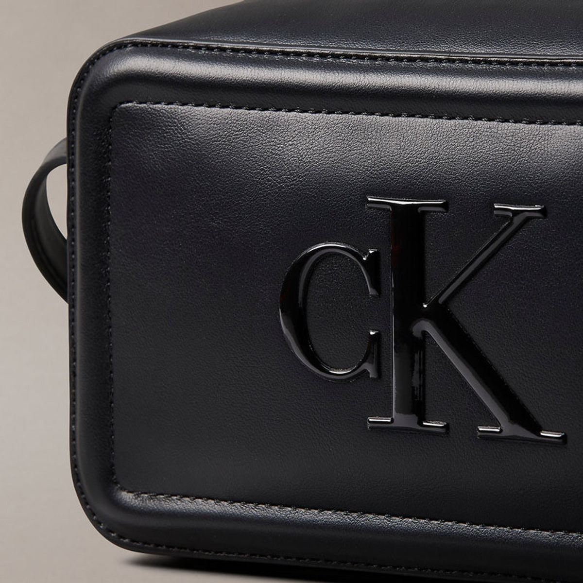 CK LV04F3220GUB1 GUB1 BLACK-1