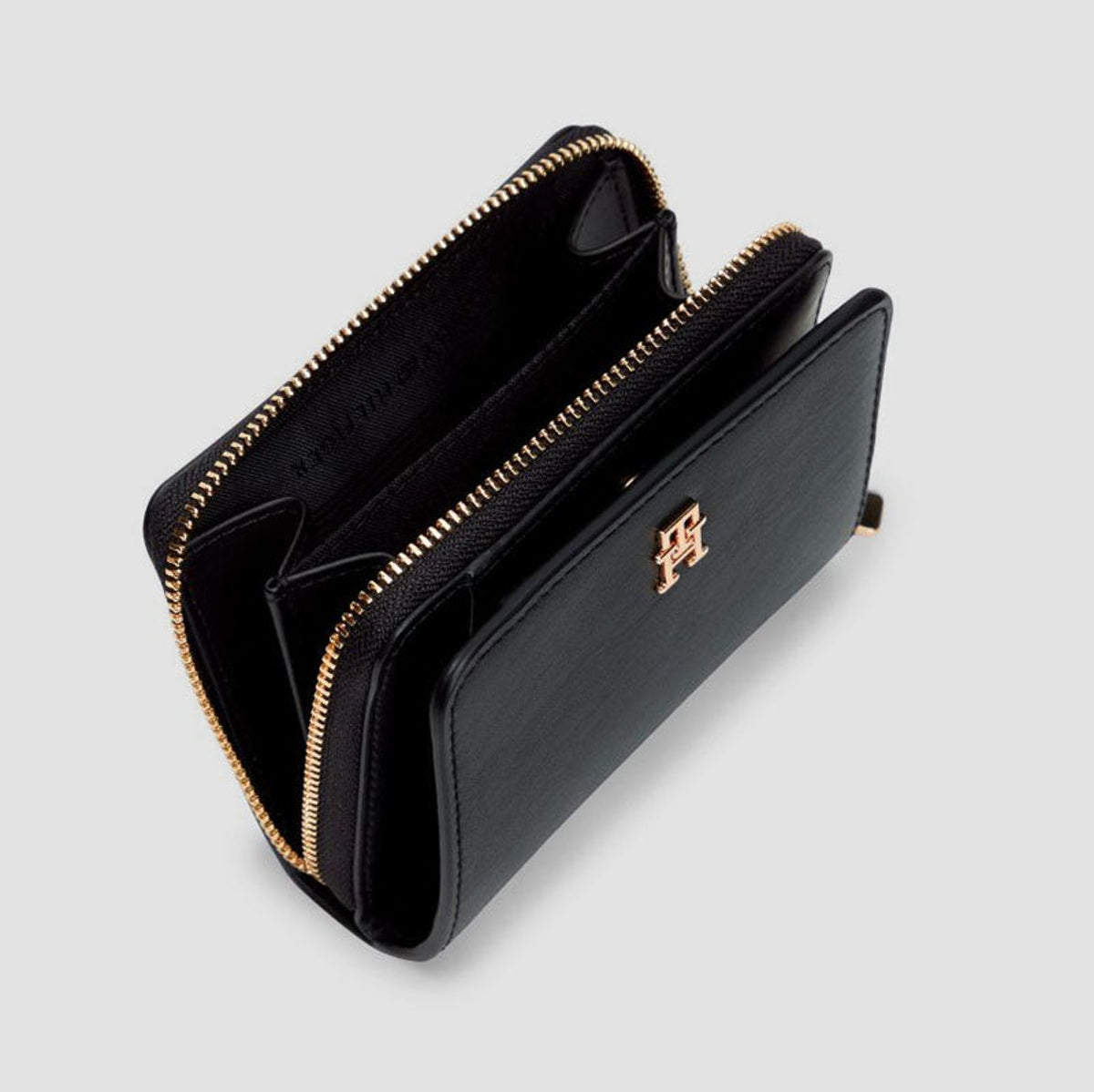 TOM  AW0AW17742BDS BS BLACK-2