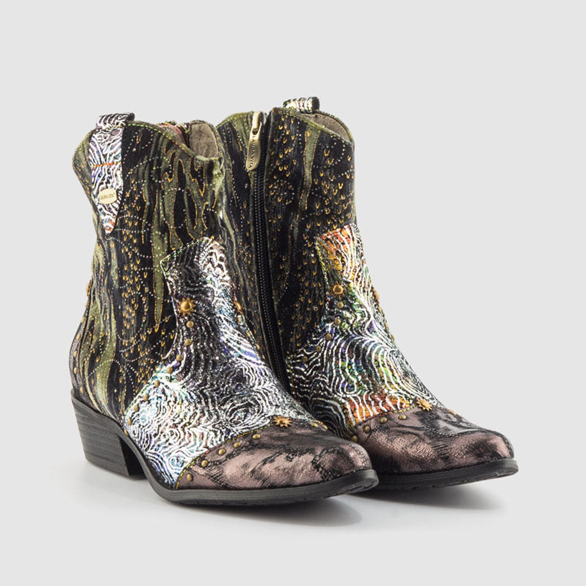 LAURA HICNIO20 BRONCE-1