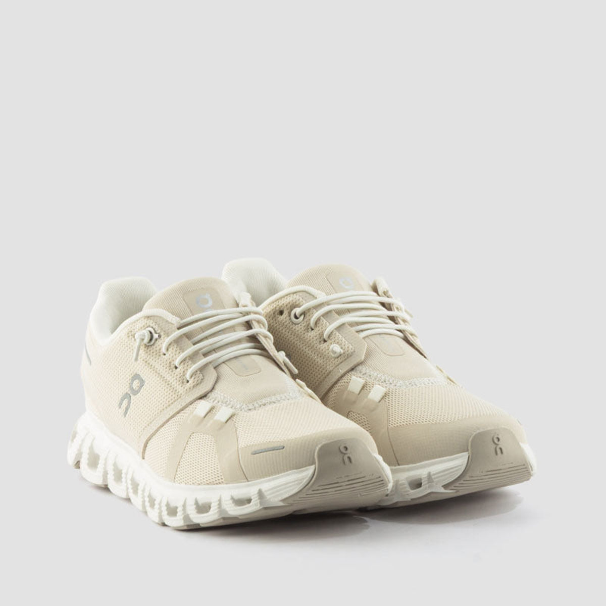 ON 3WF10060755 PEARL WHITE-1
