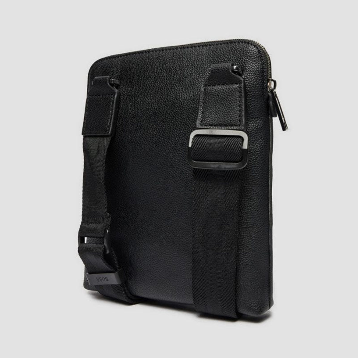 BOSS 50536477-001 001 BLACK-1